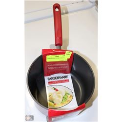 FARBERWARE 3 QUART SAUCEPAN