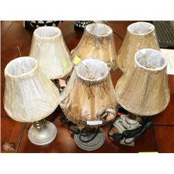 TRAY WITH 3 SETS OF 2 MATCHING MINI LAMPS