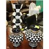 Image 1 : 3PC BLACK AND WHITE EGGSHELL CHECKER VASES