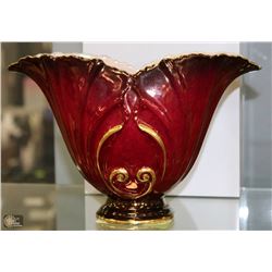 ROUGE ROYALE MADE IN ENGLAND VASE
