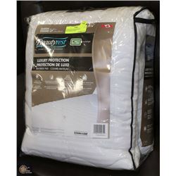 QUEEN SIZE WATERPROOF MATTRESS COVER