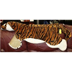 TODDLER TIGER PLAY MAT