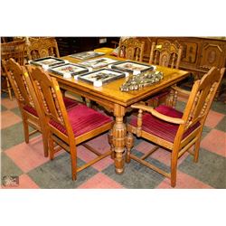 ANTIQUE TIGER OAK DINING ROOM TABLE AND 6 CHAIRS
