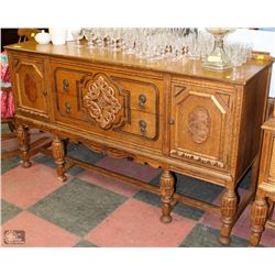ANTIQUE TIGER OAK SIDEBOARD