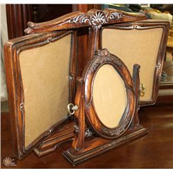 ESTATE 2 PC WOOD CARVED PICTURE FRAME SET