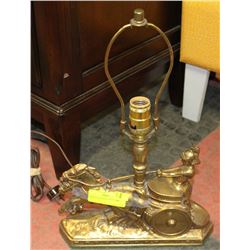 VINTAGE CHARIOT TABLE LAMP