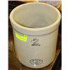 Image 1 : 2GAL MEDALTA  CROCK