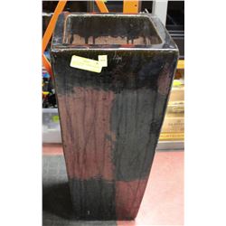 LARGE CERAMIC INDOOR PLANTER (VERY HEAVY)