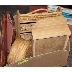 FLAT OF WOOD AND WICKER HOUSE HOLD ITEMS