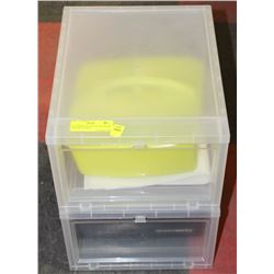 STACKABLE STORAGE CONTAINERS WITH ART SUPPLY