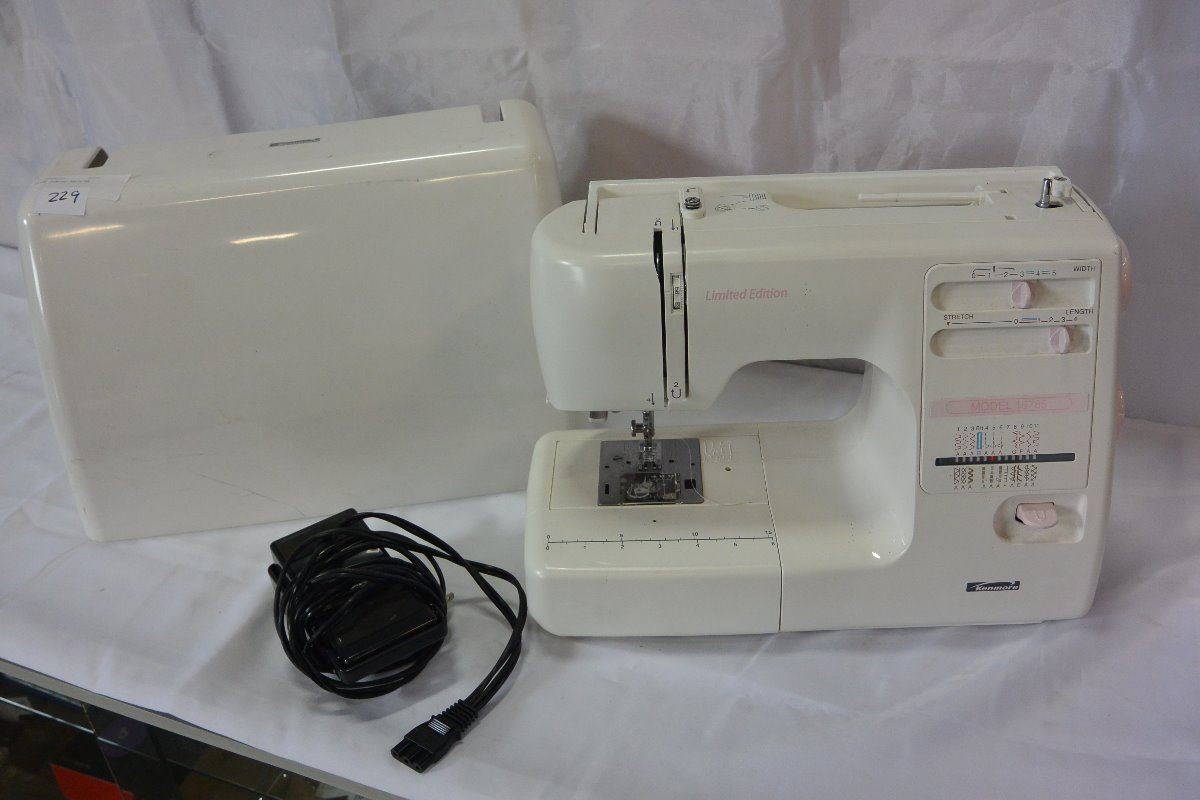 KENMORE SEWING MACHINE
