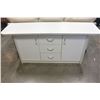 Image 2 : WHITE KITCHEN SERVER