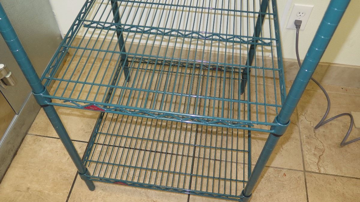 Green Metro Shelving Unit w/4 Shelves 24