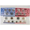 Image 2 : 2000 US MINT SET (UNC) P/D (WITH ENVELOPE)