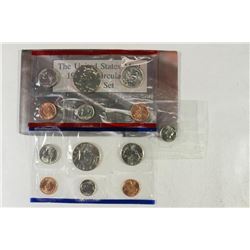 1996 US MINT SET (UNC) P/D (WITH ENVELOPE)