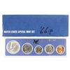 Image 1 : 1966 US SPECIAL MINT SET WITH BOX