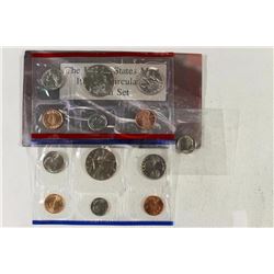 1996 US MINT SET (UNC) P/D (WITH ENVELOPE)