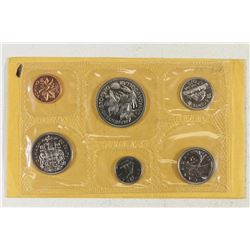 1970 CANADA (PF LIKE) SET WITH ENVELOPE