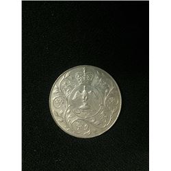 1977 ELIZABETH II DG REG FD COIN