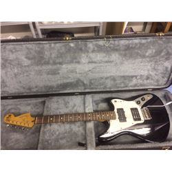 FENDER 6 STRING ELECTRIC GUITAR W/ CASE