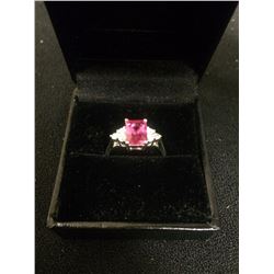 STERLING SILVER RING W/ SAPPHIRE
