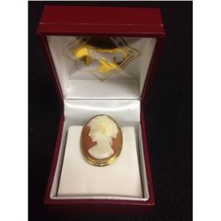 14K GOLD ANTIQUE CAMEO PENDANT