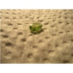 PEAR FACETTED PERIDOT - ~0.50CT #1002