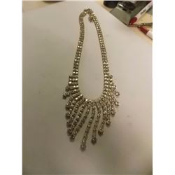 RHINESTONE NECKLACE - BLANKET OF STONES