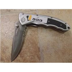 FOLDING KNIFE "MAGNUM STAINLESS" WITH BELT CLIP