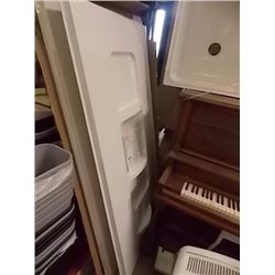 NEW  STANDING SHOWER KIT WITH BASE