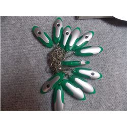 LED LIGHT KEYCHAINS - 12 TL