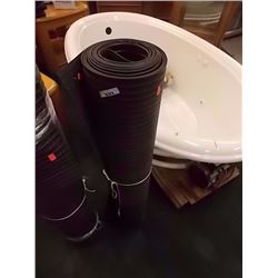 ROLL OF RUBBER DOOR MAT