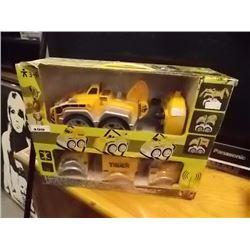 TOY -3 N 1 CONSTRUCTION INTERCHANGABLE VEHICLE SET "COBRA KIDS RC TOYS"  WITH REMOTE CONTROL - NEW I