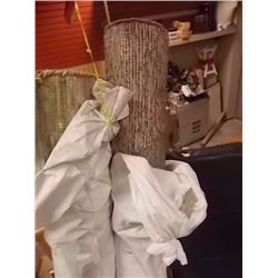 AREA CARPET - STRIPED - NEW