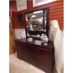 NEW DRESSER - 6 DRAWER - WITH MIRROR