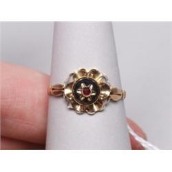 22K Vintage Onyx Garnet Ring