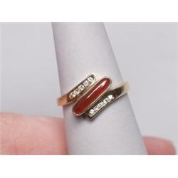 18K Garnet Diamond Ring