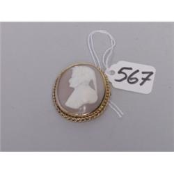 Antique Cameo in 14KT Gold Brooch