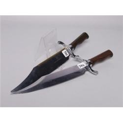2 American Carvel Hall Bowie Knives