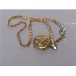 Victorian Locket with Horseshoe Chain