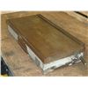 Image 2 : Electromagnetic 18" x 8" Chuck P/N:AXM 8047-1236