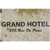 Image 3 : Airplane Grand Hotel Clock