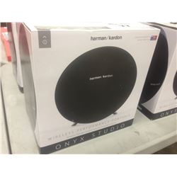 ONYX HARMAN/KARDON WIRELESS, PERFORMANCE, PORTABLE SPEAKER SYSTEM WITH RECHARGEABLE BATTERY