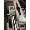 Image 2 : APPLE SMART WATCH WITH ACCESSORIES