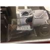 Image 1 : SAMSUNG PHONE, BEATS PILL WIRELESS SPEAKER AND 2 WIRELESS CHARGING STANDS