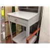 Image 1 : GREY U-LINE SHIPPING PODIUM