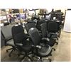 Image 2 : DARK ERGONOMIC ADJUSTABLE TASK CHAIR