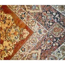 Antique Open Field Sarouk