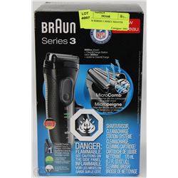 BRAUN SERIES 3 3050CC SHAVER