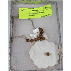 VINTAGE MOTHER OF PEARL FLOWER CHOKER
